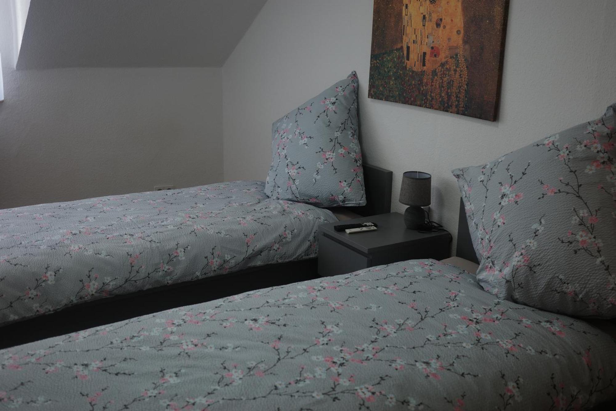 Moderne Wohnung In Eutritzsch ライプツィヒ エクステリア 写真